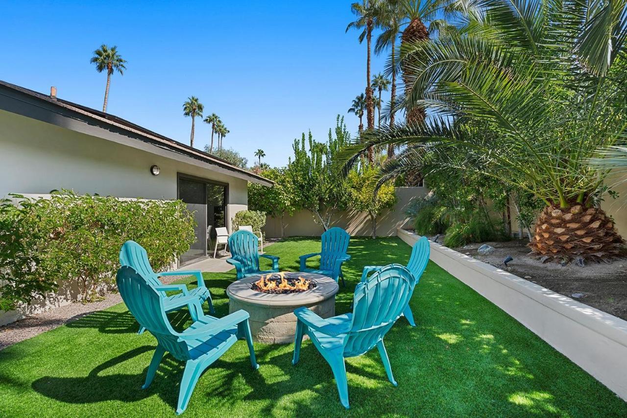 Los Compadres Oasis - 5 Bedroom Palm Springs Exterior photo