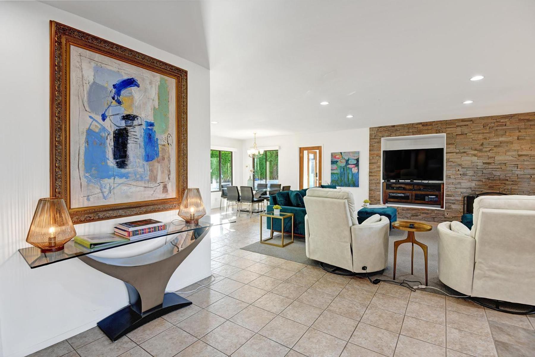 Los Compadres Oasis - 5 Bedroom Palm Springs Exterior photo